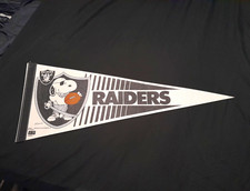WinCraft Oakland Raiders Snoopy Football Felt Pennant Flag Black/White picture
