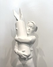Medicom Toy x Brandalism Bomb Hugger Inspired By Banksy 2017 picture