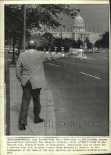 1974 Press Photo John Erlichman met with American District Court Judge picture