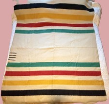 Vtg. 1934-1940 Hudson's Bay Company 4 point 100% wool blanket w/ label  picture