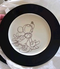 Vintage Walt Disney Gallery Disney Mickey Mouse Plate Black Rim White Center picture