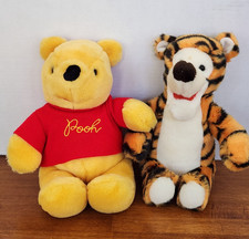 Vintage 1970s Sears Disney Winnie the Pooh & Tigger Stuffed Animal 11