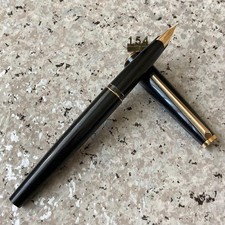 Overhauled fountain pen MONTBLANC 14k picture