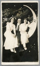 Antique 1912 RPPC-Pretty Women & Man Seated on MAN IN THE MOON-Richmond IN-Photo picture
