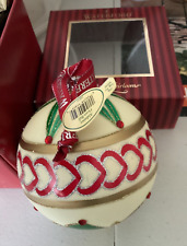 WATERFORD HOLIDAY HEIRLOOM ALABASTER HEART BALL (29.5.30) picture
