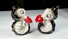 Very Rare 50s Era Anthropomorphic Artmark (?) Seahorses Salt & Pepper Shaker Set picture