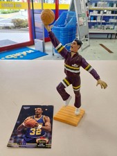 Action Figure Model Number Karl Malone STARTING LINEUP picture