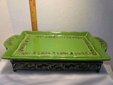 Temptations Vintage 13x9 Baking Dish Lid And Holder picture