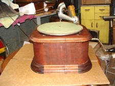 Columbia BD 'Majestic' Phonograph picture