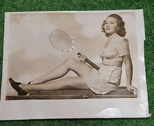 Vintage 1940s Tennis Pin-Up Photograph – Glamour Sports Portrait picture