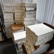 10,000  MTG MAGIC THE GATHERING CARDS C U/C RARES FOILS 300K CARDS MUST GO BULK picture