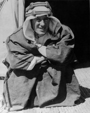 The Writer And Soldier T E Lawrence 1918 Old Photo picture