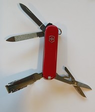 Red Victorinox 580 Classic + Nail Clippers= Awesome Swiss Army Knife Excellent picture