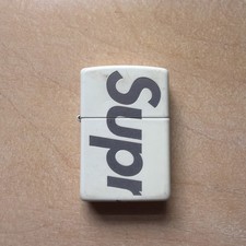 GiTD SUPREME x Zippo GLOW IN THE DARK LIGHTER SS20 picture