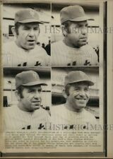 1972 Wirephoto NY Mets manager Yogi Berra goes through emotional paces 11X8 picture