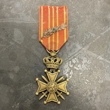 WW1 Belgian Croix De Guerre Medal Bronze W Palm Original picture