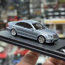 1:64 Blue E63 AMG W211 Alloy Diecast Model Car for Display Collection picture