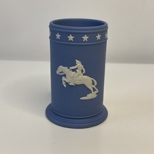 RARE VTG Wedgwood Pale Blue Jasperware Patriot Spill Vase Horseman Stars 4