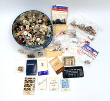 Vintage Buttons Hotel Sewing Kits Grandmas Buttons In Vintage Christmas Tin picture