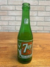 Vintage 1951 Seven-Up 7up ACL 7oz Soda Pop Bottle Milwaukee Wis Swimsuit Girl picture