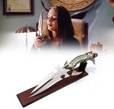 Buffy the Vampire Slayer Jackal Knife Replica 16