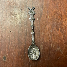 Silver Metal Novelty Windmill Theme Souvenir Collectible Spoon Keepsake picture