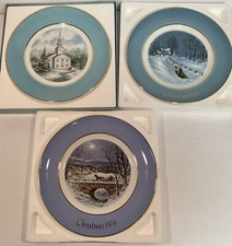 New Vintage Avon Christmas Collector Plates 1974 1976 And 1979 See Description picture