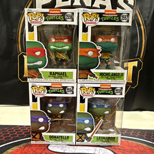 Funko Pop TMNT Teenage Mutant Ninja Turtles Lot of 4 Boxed #1554-1557 w/protect picture