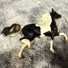 Breyer black tie affair. BODY MODEL No stand and tail is broke picture