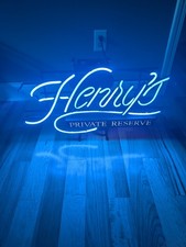 Vintage Henry’s Private Reserve Neon Beer Sign Fallon Neon Advertising picture