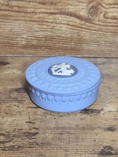 Wedgwood Jasperware Bicentenary Round Two Tone Blue Box Classical Motif picture