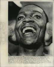 1965 Press Photo Lou Johnson 32 yr. old rookie outfielder of Los Angeles Dodgers picture
