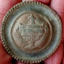 Ultra rare George Washington Mourning bridle rosette, 47mm, 1799, metal detected picture