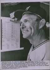 LG782 1972 Wire Photo ROY MCMILLAN Milwaukee Brewers Baseball Coach Lineups picture