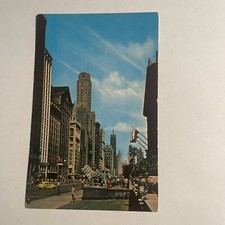 Postcard Looking North Michigan Ave From Art Institute Chicago IL picture