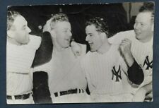 SPORTS MEMORABLE TIMES MLB NEW YORK YANKEES PLAYERS CELEBRATION 1950s Photo Y 92 picture