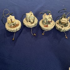 Set Of  4 Thomas Kinkade Holiday Gathering ~Moving Ornament Collection ~ READ picture