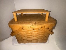 Longaberger 1999 Large Picnic Basket w/Liner +Riser Attached Lid RETIRED 16.5x13 picture