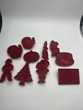10 Vintage Tupperware Red Plastic Cookie Cutters- Christmas Flag Birthday & More picture