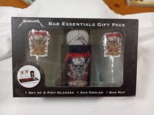 Metallica - Bar Essentials Giftpack -  2x Pint Glasses + Can Cooler + Bar Mat picture