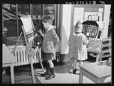 Photo:Wilmington Delaware Tower Hill School 1910s Art Students Painting picture