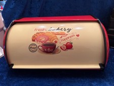 VINTAGE BREAD BOX ~ RED ~ METAL ROLL TOP ~ 17”x11”x8”~ VGC ~ picture