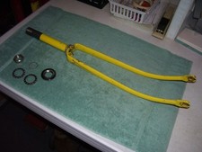 VTG 1970's SCHWINN BREEZE BICYCLE FORK W/HARDWARE YELLOW picture