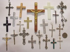 20 vintage assorted religious catholic crucifix and cross pendants lot 55248 picture