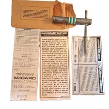 NOS Vintage Ford Lincoln Mercury Wire Wheel Lock Key Green White McGard picture