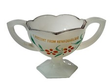 NEWFOUNDLAND CANADA ANTIQUE Souvenir DEPRESSION Glass TRINKET BOWL picture