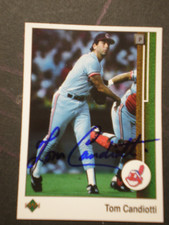 1989 UPPER DECK #470 TOM CANDIOTTI CLEVELAND INDIANS signed picture
