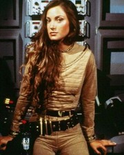 Jane Seymour as Serina news reporter Battlestar Galactica TV 8x10 inch photo picture