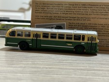 1/87 Iconic Replicas SEPTA Philadelphia 1952 Brill CD-44 Transit Bus New picture