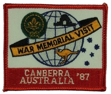 1987-1988 16th World Scout Jamboree Australia War Memorial Visit RED (WSJ620) picture